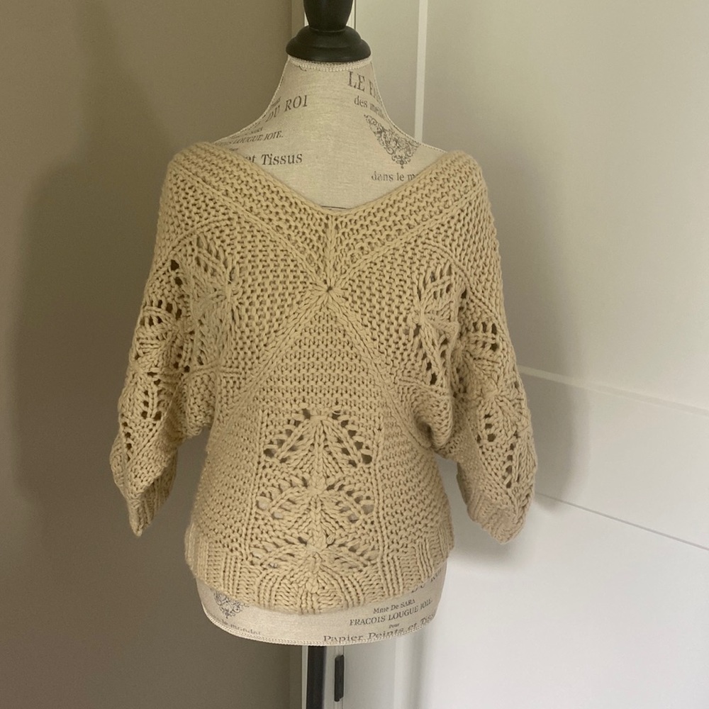 MAK B crochet tan sweater size medium